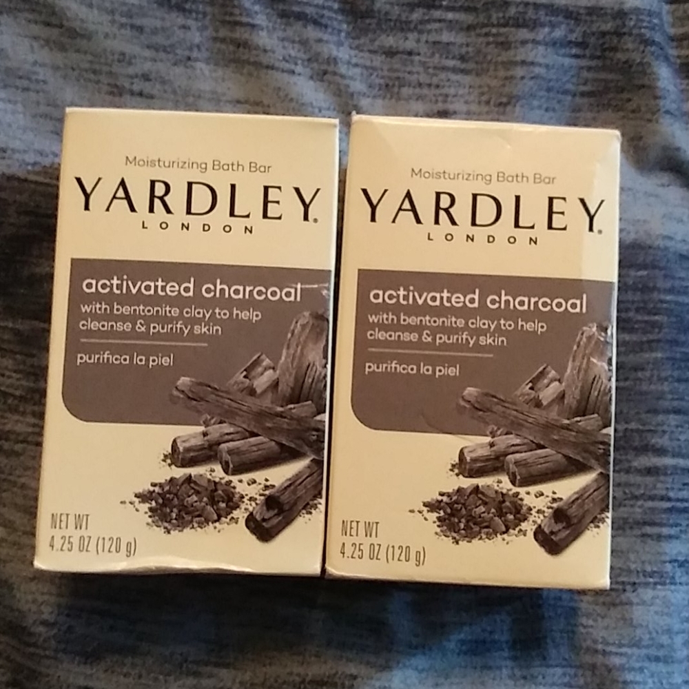 2 bars of Yardley London activated charcoal soap